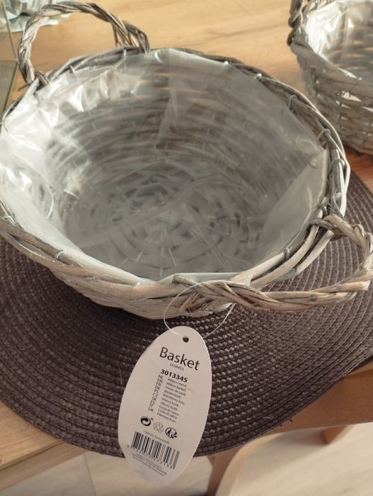 Nowe koszyki wierzbowe