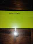karton Tory Burch