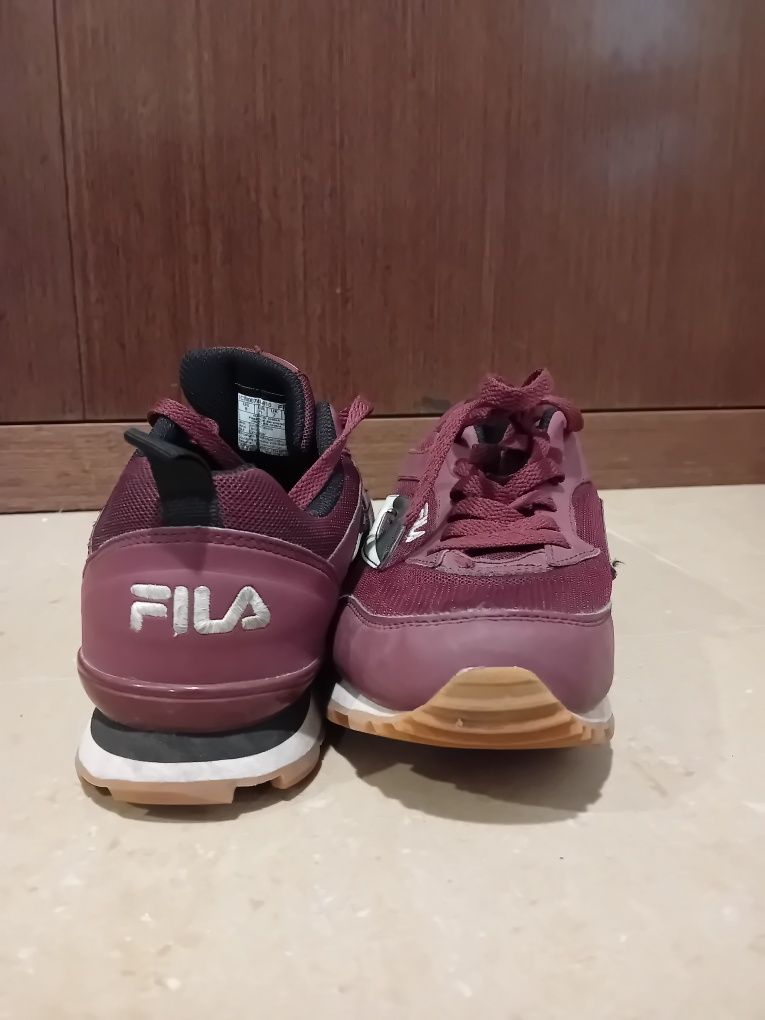 Sapatilhas da fila