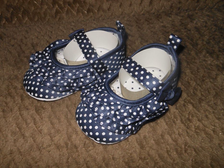 nowe buty niechodki 12 cm