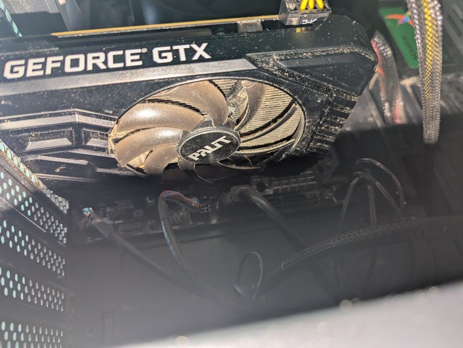 Видеокарта Gtx 1660ti palit, без ремонтов не разбиралась.