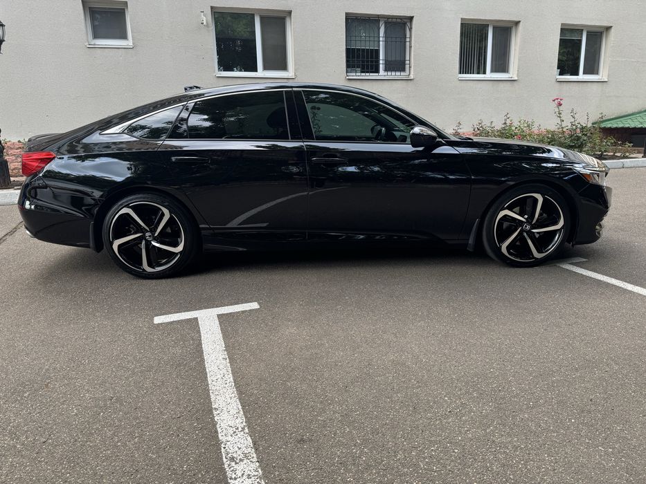 Продам Honda Accord Sport