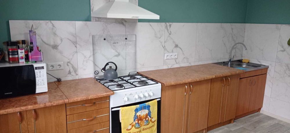 Продам або обміняю трикімнатну квартиру по вулиці Шишацькій