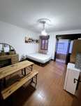 Alugo quarto de casal