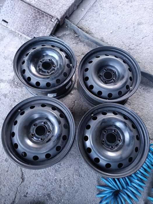Felgi 5x108 16" et42 Toyota Peugeot Fiat Opel