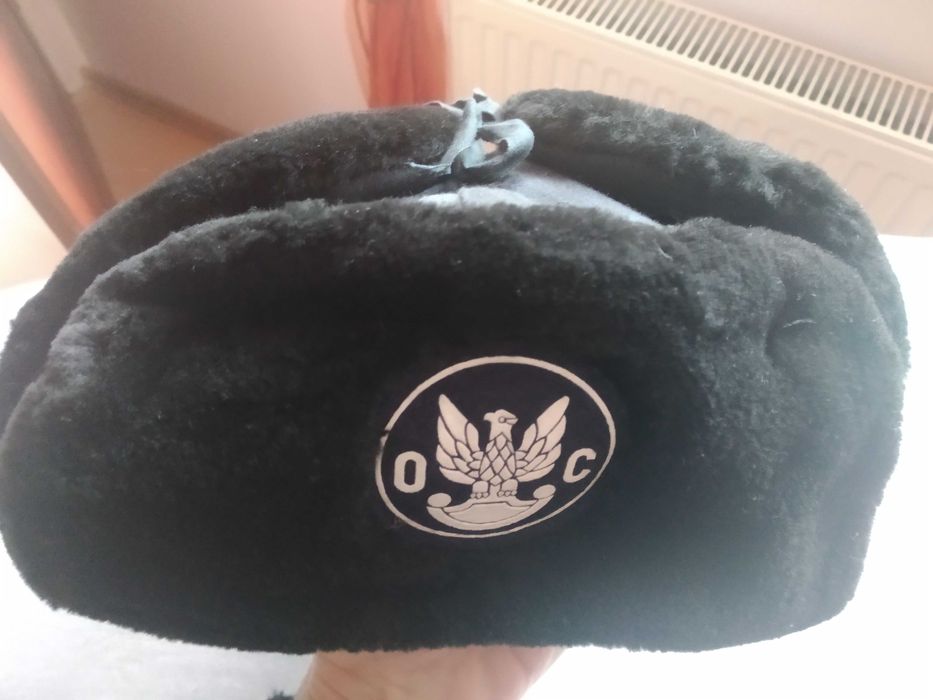 Zimowa uszanka  z logo oc rozmiar 55