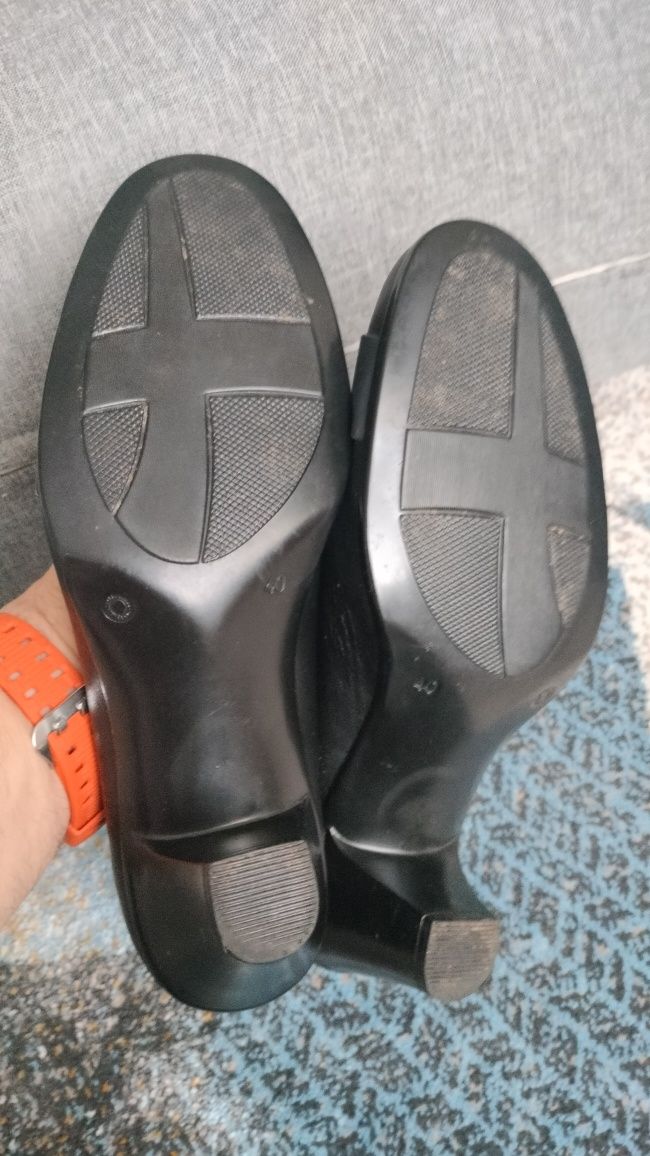 Kostex Buty na obcasie czułenka półbuty 26,5cm skóra