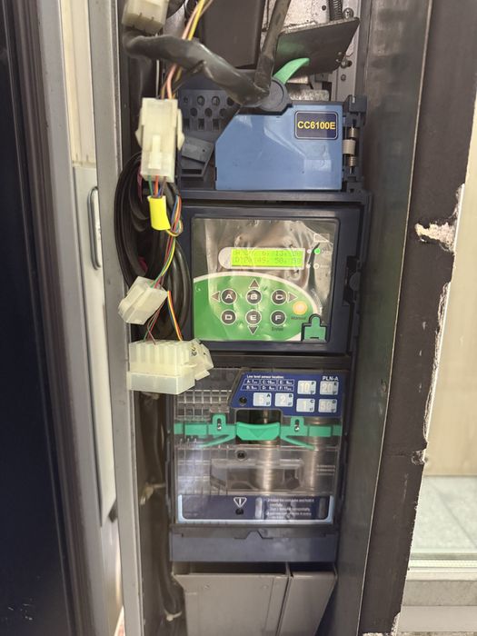 Automat Vendingowy Sprawny! gotowy do pracy- Zestaw dwóch sztuk