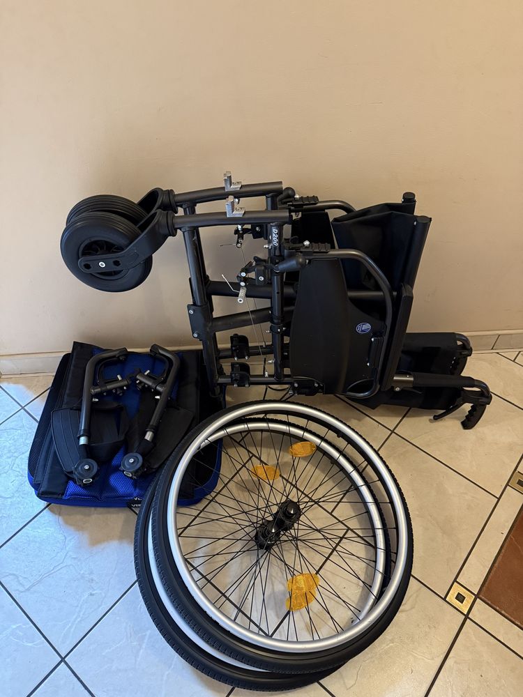 Wózek inwalidzki aluminiowy - NOWY