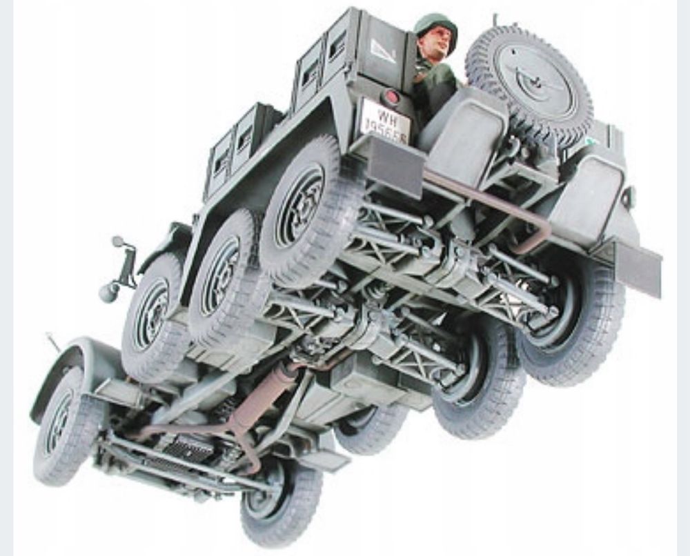 Model pojazd 1/35 Krupp Towing Truck w/37mm Pak Tamiya 35259