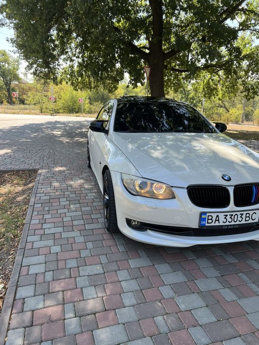 Продам БМВ328i e92 coupe ix drive