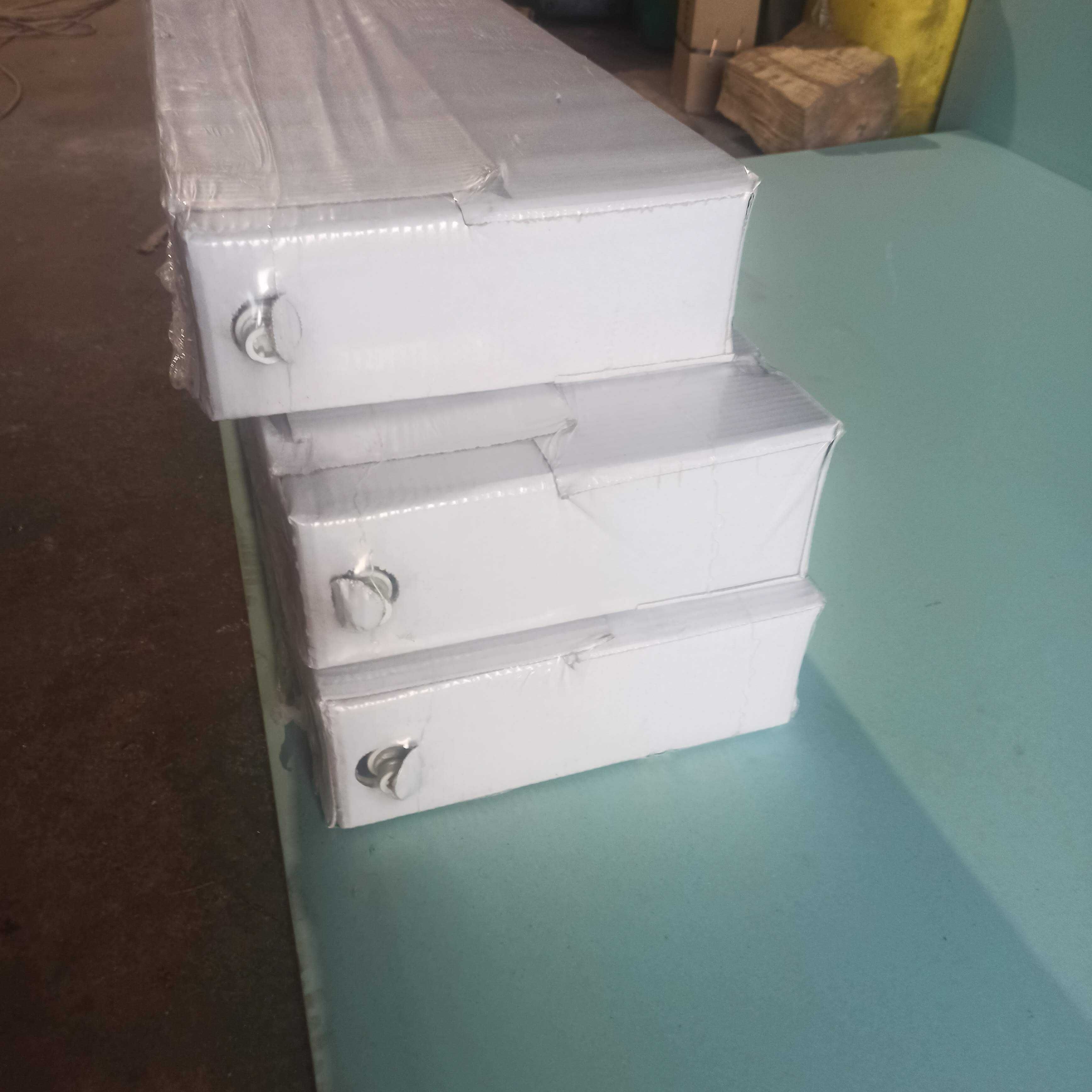 Grzejnik 22x300x3000 Brugman 2 plytowy Nowy