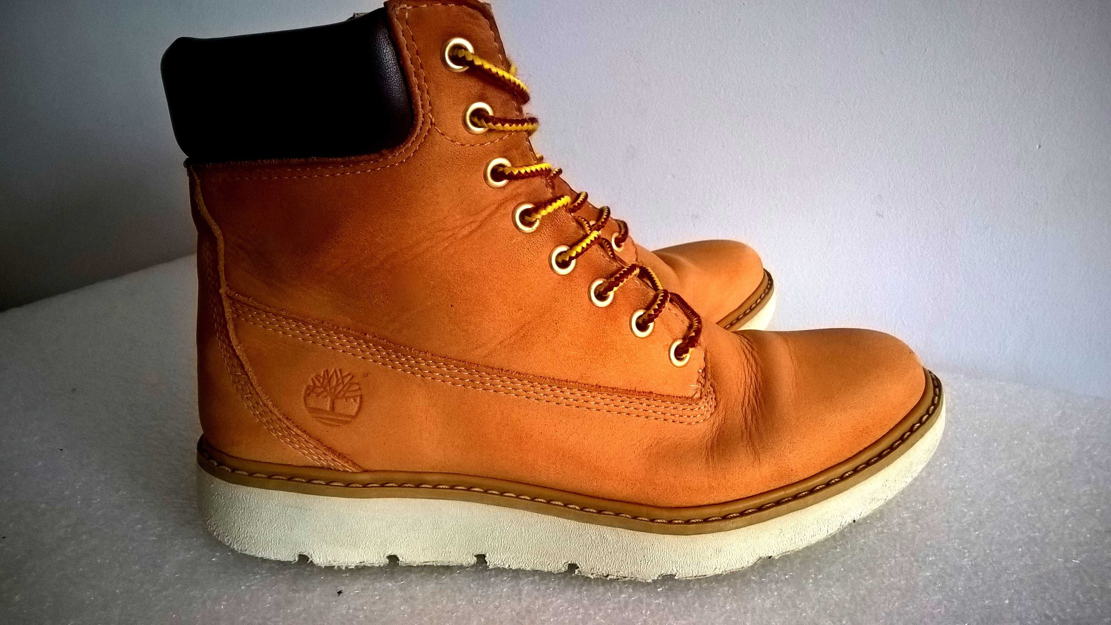 Timberland Model: Lucia Way 6 In Waterproof Boot
