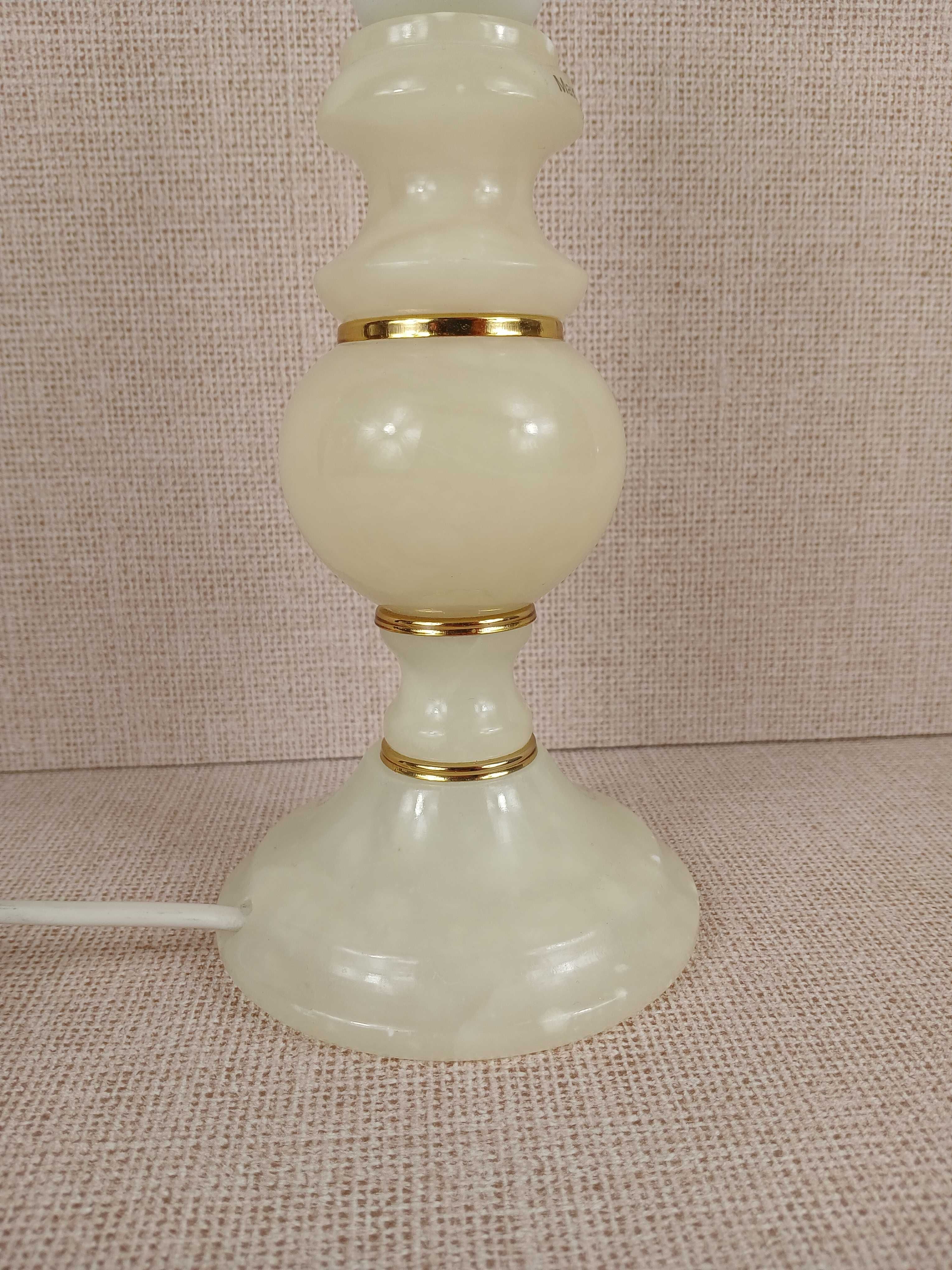 Lampka stołowa kamienna Biały onyks Lampka nocna Złocenia 22,5 cm