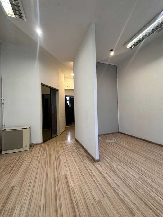 Оренда комерційного приміщення 30 м² на Ярослава Мудрого,16