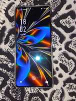 Продам полностью рабочий  телефон Infinix Hot 50 Pro Plus