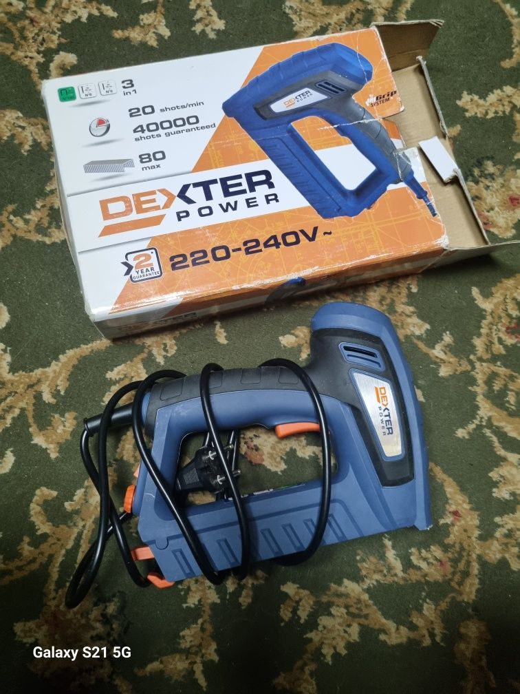 Продам степлер электростеплер Dexter 3в1