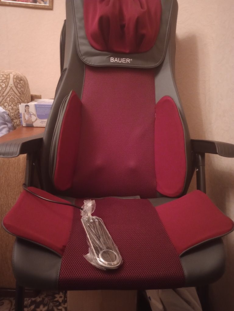 Массажное кресло Bauer, массажная накидка Баер