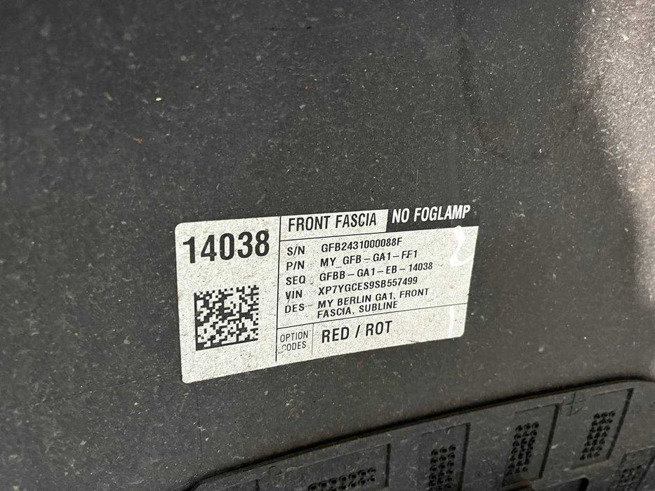 Бампер передній Tesla Model Y 2023-2024