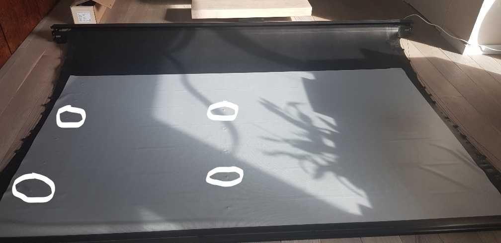 Ekran projekcyjny silver screen wymiary aktywnego ekranu 140x230cm