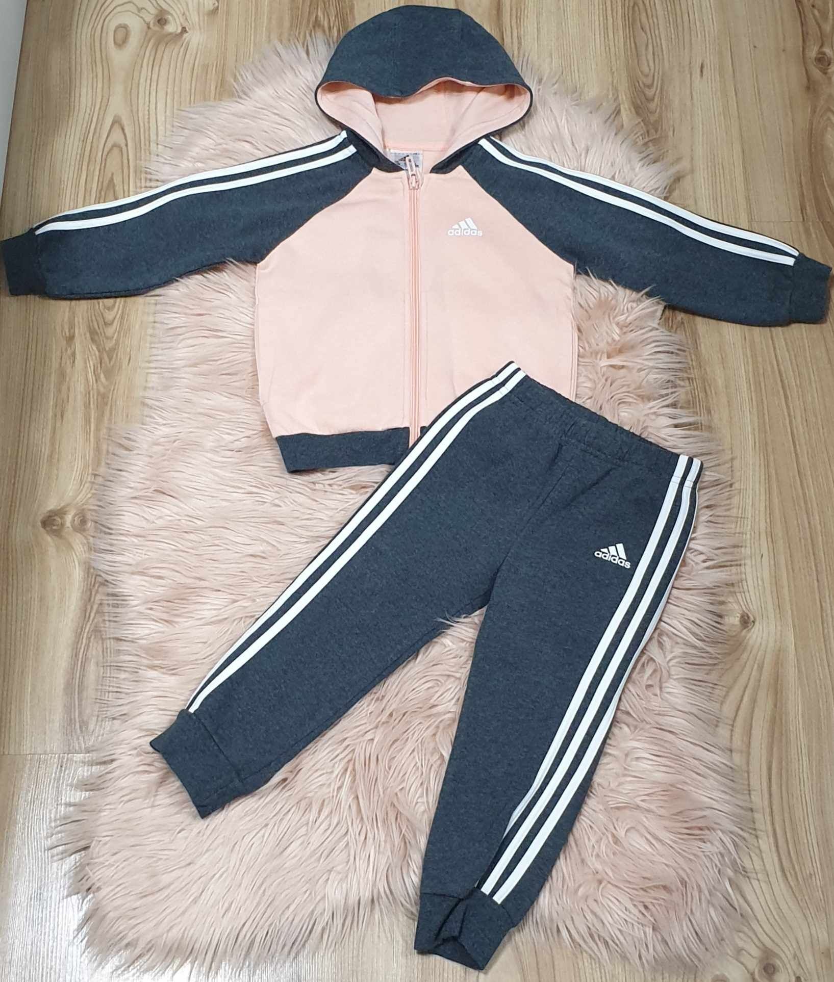 Dres adidas dla dziewczynki roz.92 (18-24 m-ce)