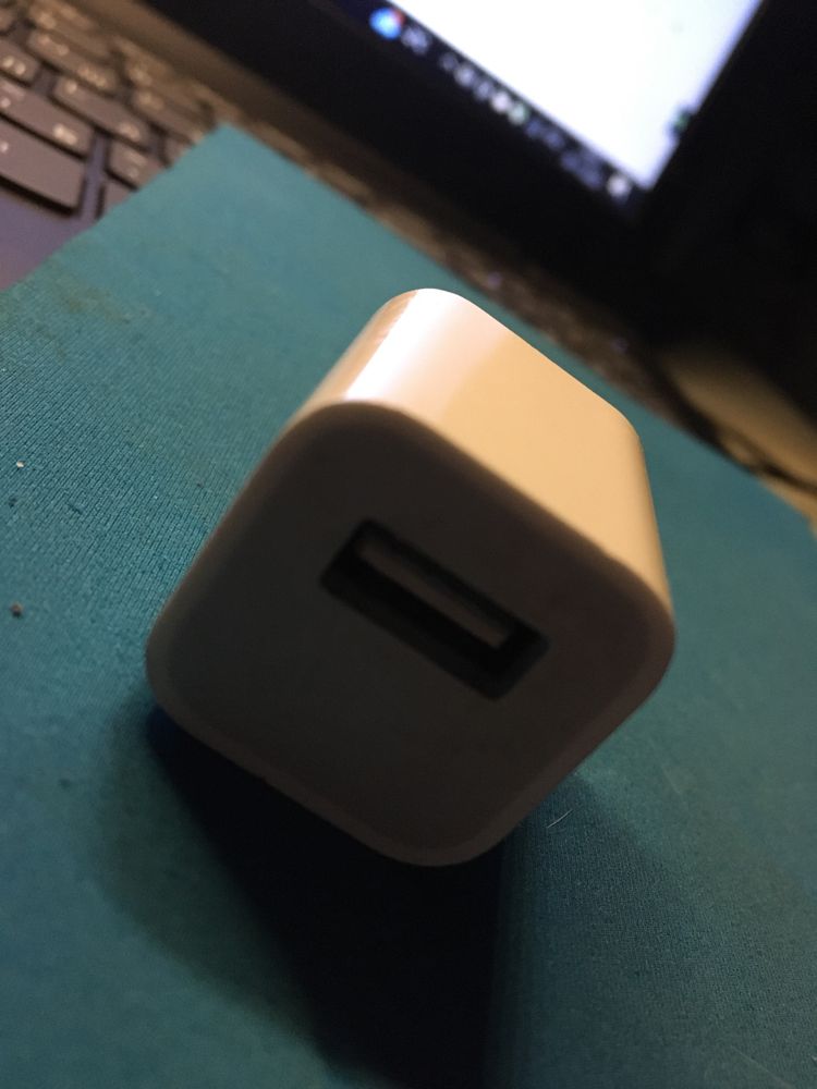 Блок питания зарядка кубик Apple USB Iphone