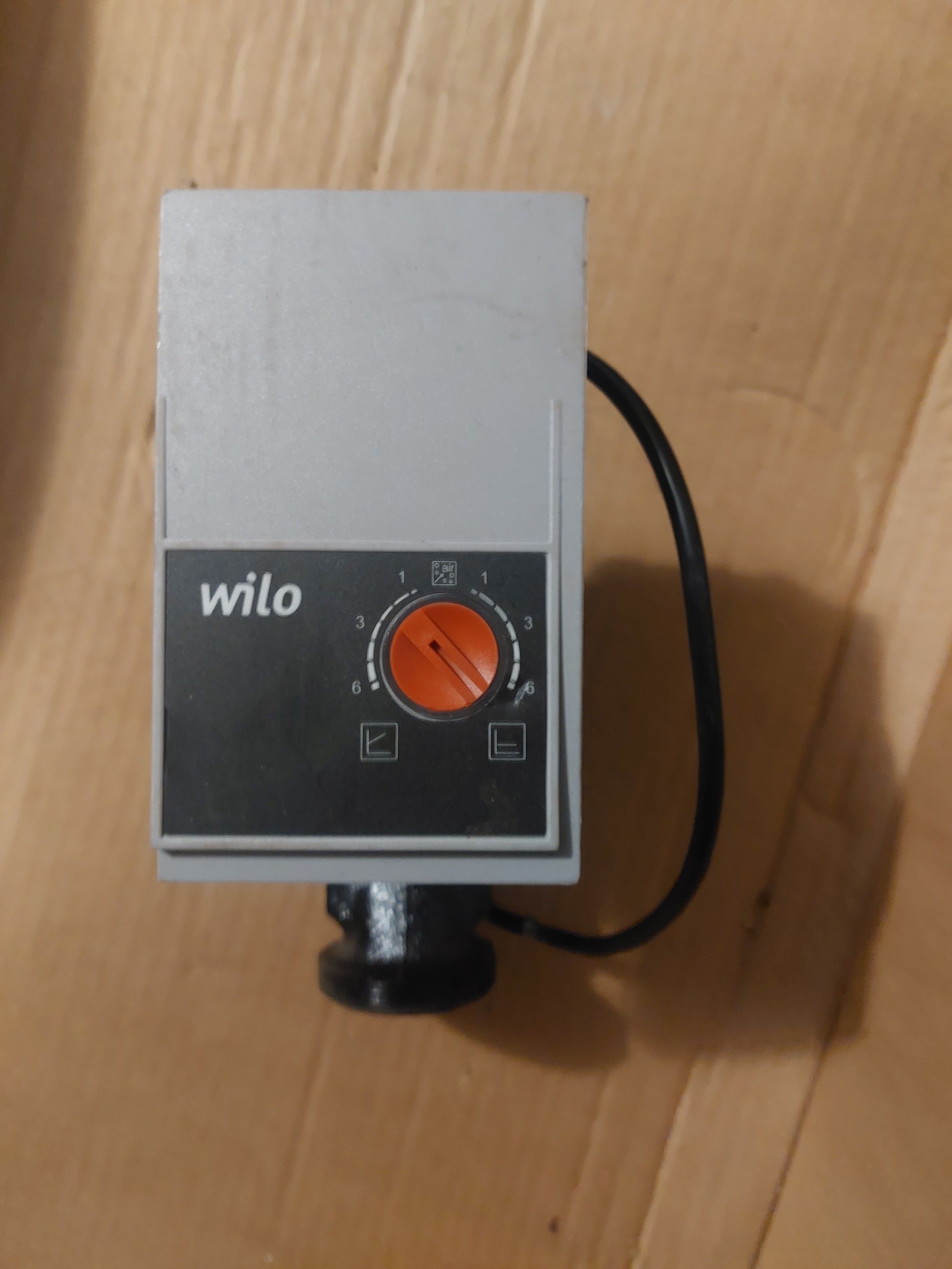 Pompa Wilo Yonos PARA  RS25/6-RKA M