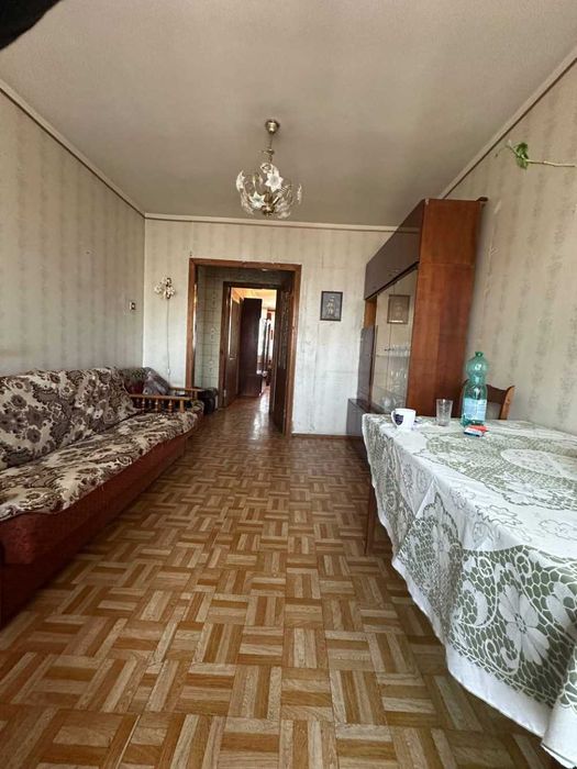 Продам 2 к. квартиру в отличном состоянии рядом с парком Горького