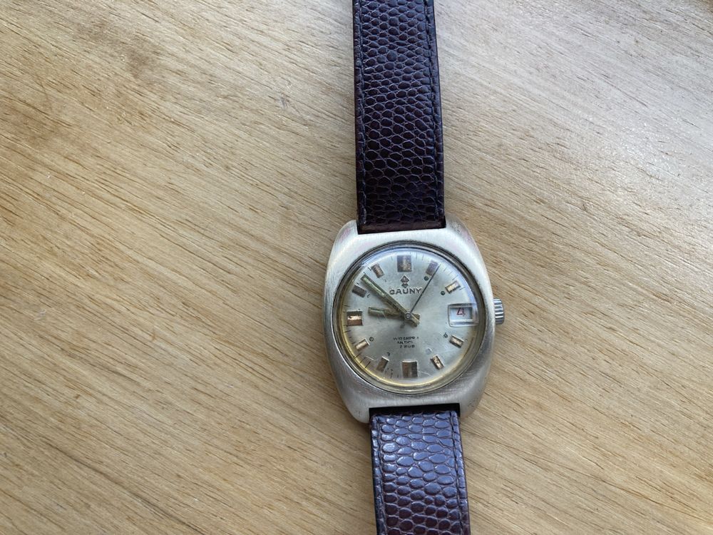 Relogio corda cauny /  outro Seiko quartz