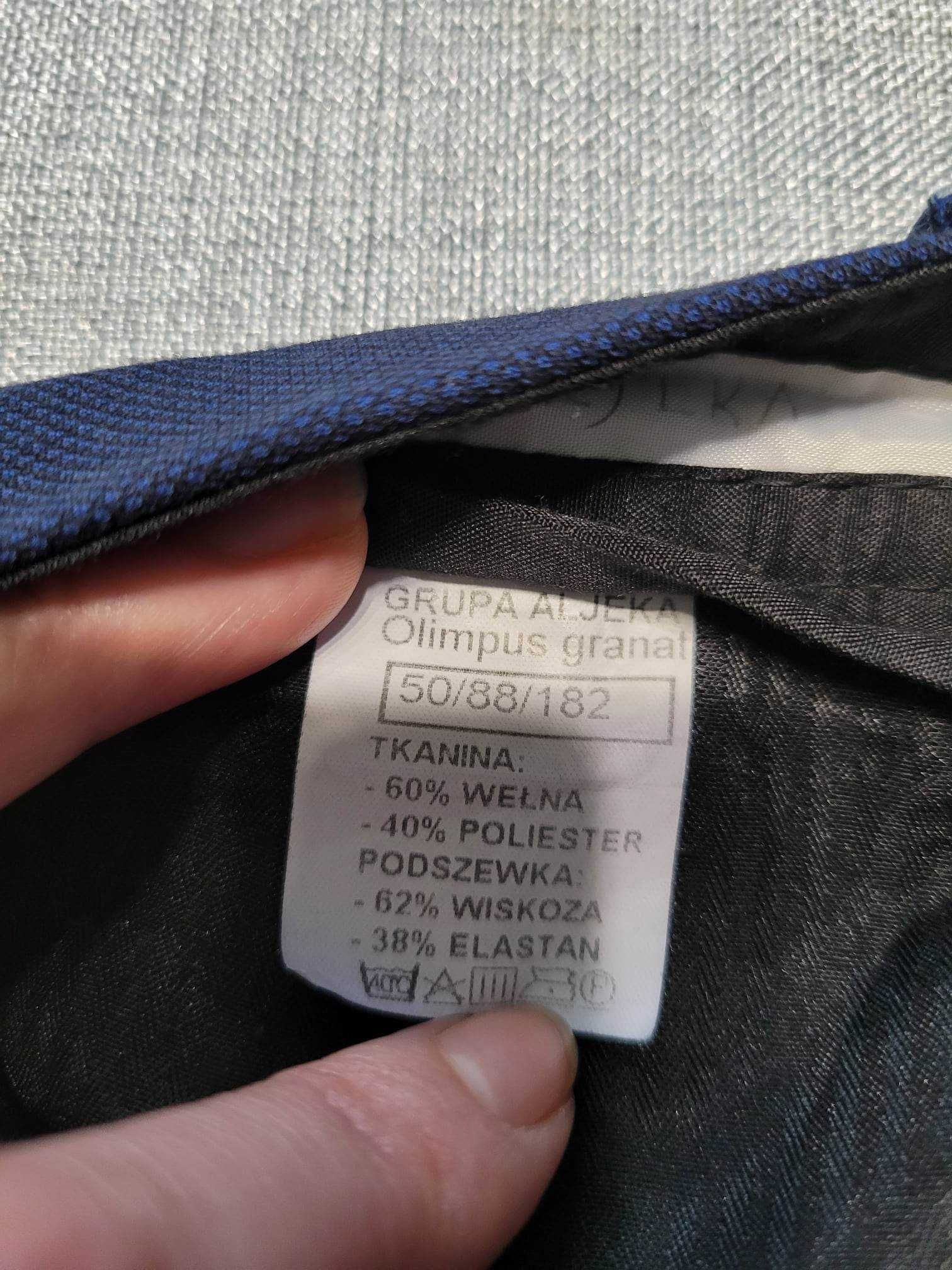 Garnitur młodzieżowy