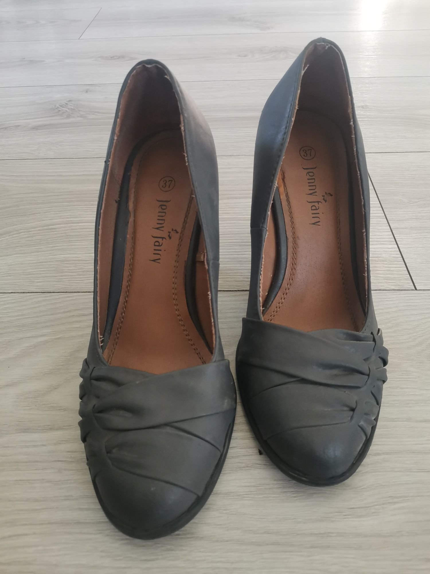 Szpilki 37 2 pary za 40 zł buty na obcasie
