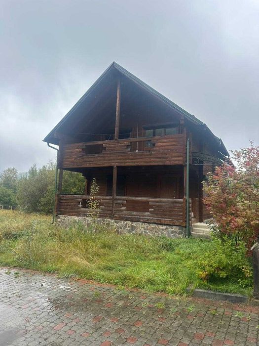 Затишний еко - зруб з масиву екологічно чистої карпатської смереки