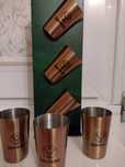 Metalowe kieliszki Jägermeister