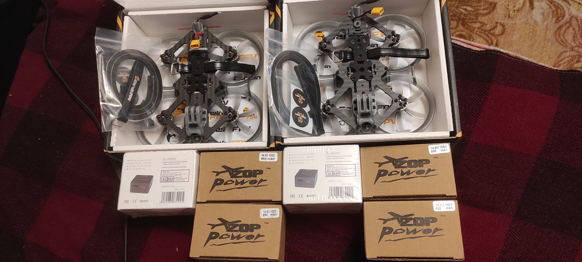 Наявність ELRS915 TBS Crossfire ELRS2.4 Синевуп DarwinFPV CineApe25 др