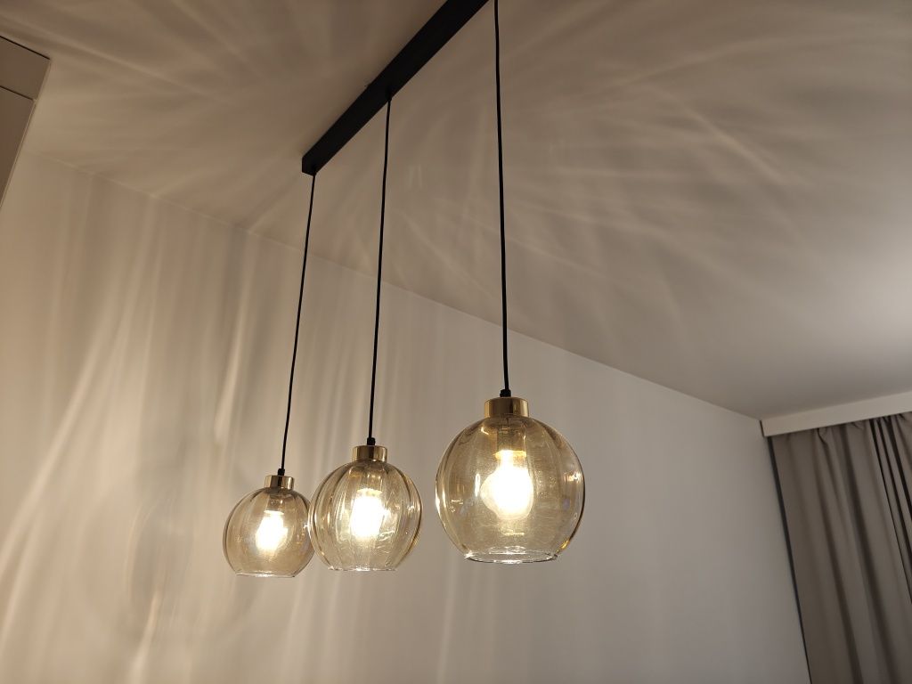 Lampa wisząca kule złota