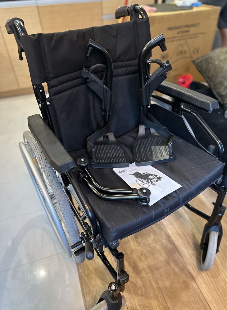 Sprzedam wózek inwalidzki Reha Fund Cruiser Active. Stan bardzo dobry.