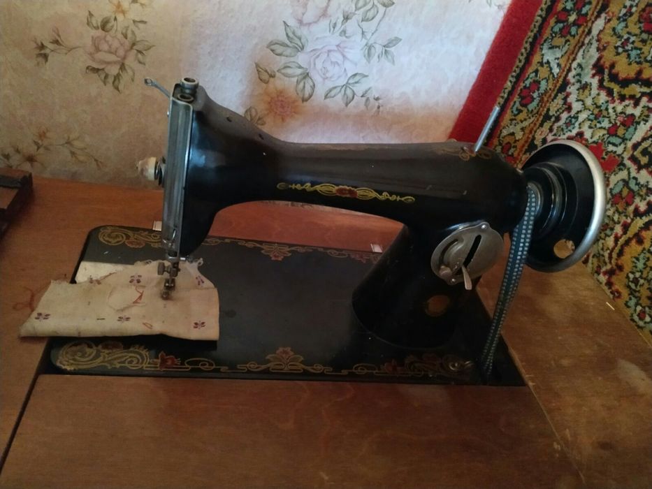 Станина к швейной машине.