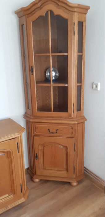 Meble debowe rustykalne