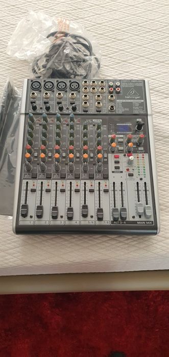 Mesa som Behringer xenyx x1204usb