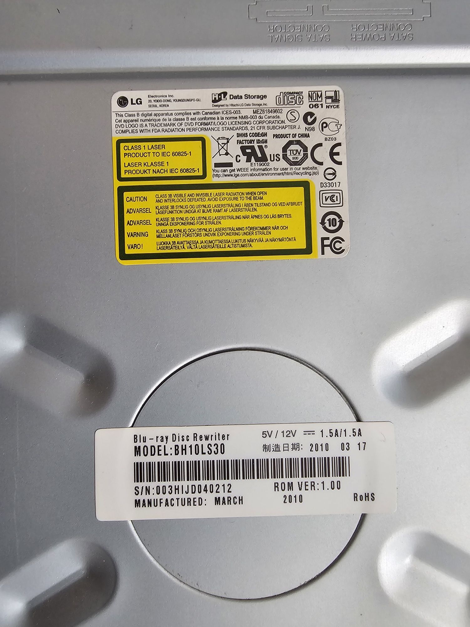 Nowa nagrywarka LG BH10LS30