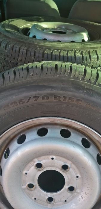 Koła Mercedes Sprinter lub Volkswagen LT w rozmiarze 225/70 15C 5x130