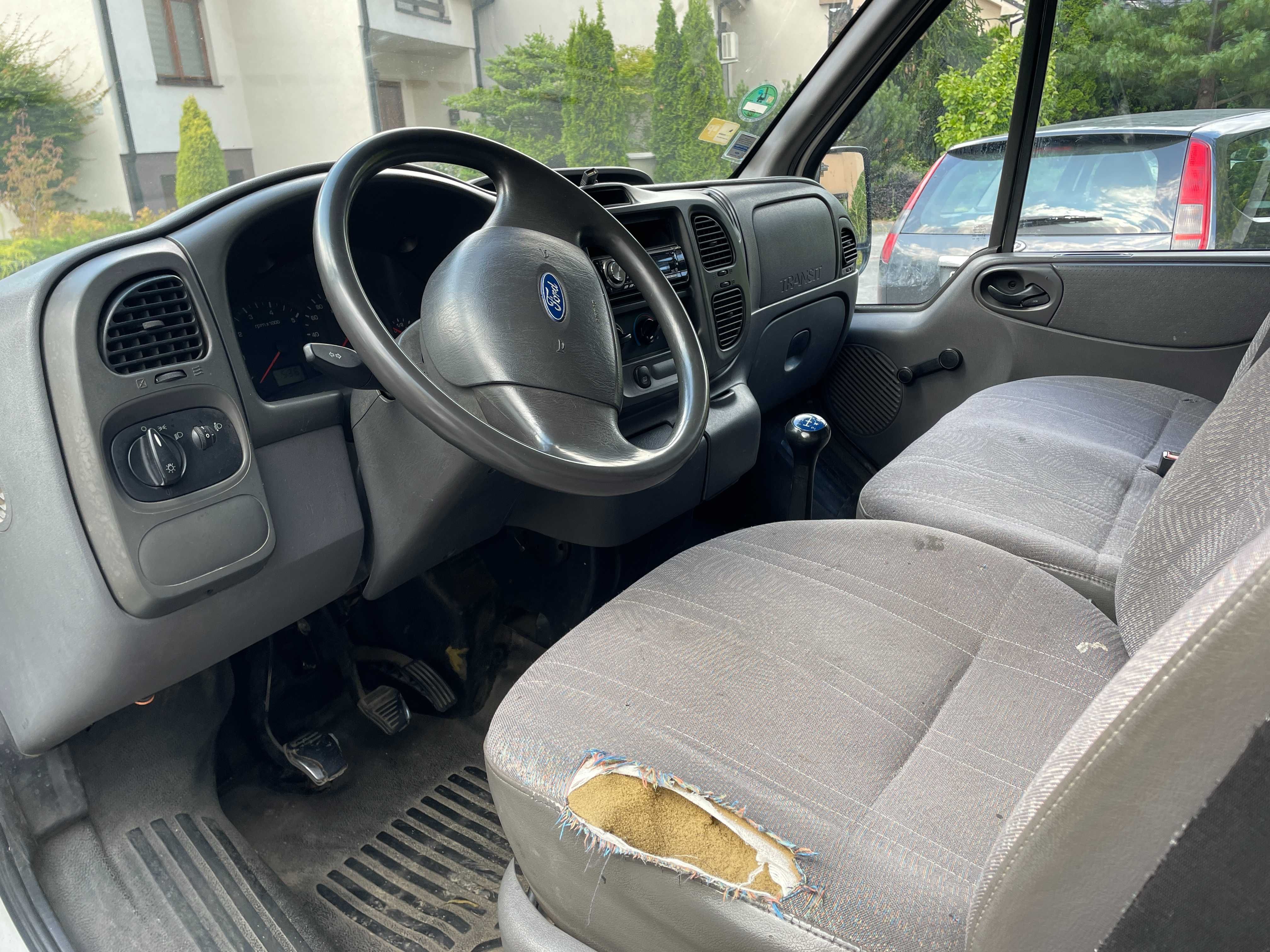 Ford transit 2005 Niski brzebieg