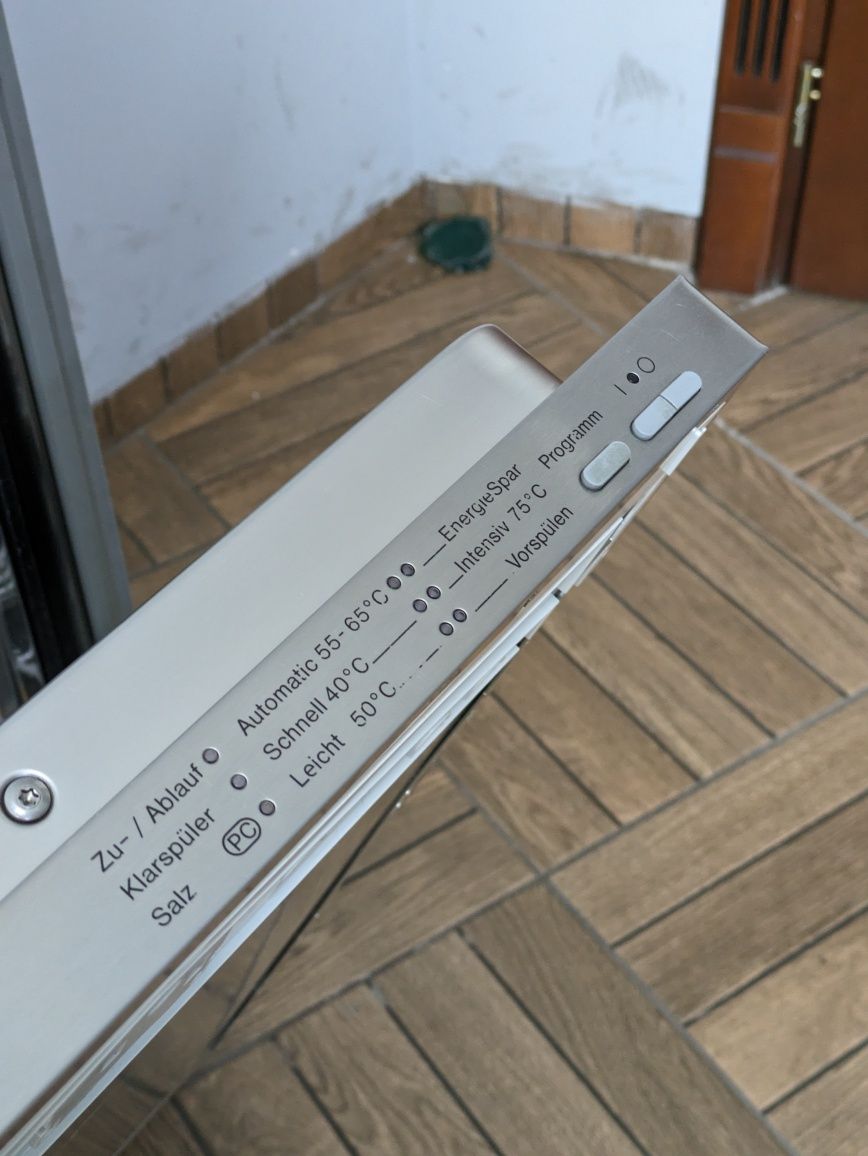 Посудомийна машина Miele G 1162 Повнавбудова 45 см