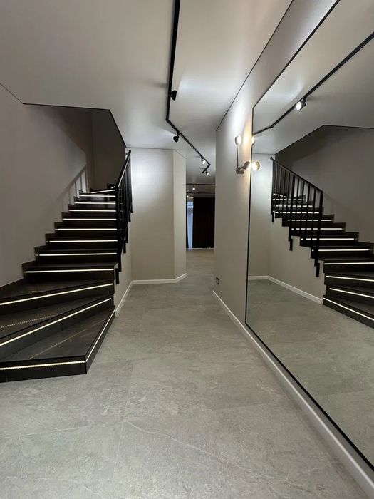 Продаж таунхаусу в районі Садовий