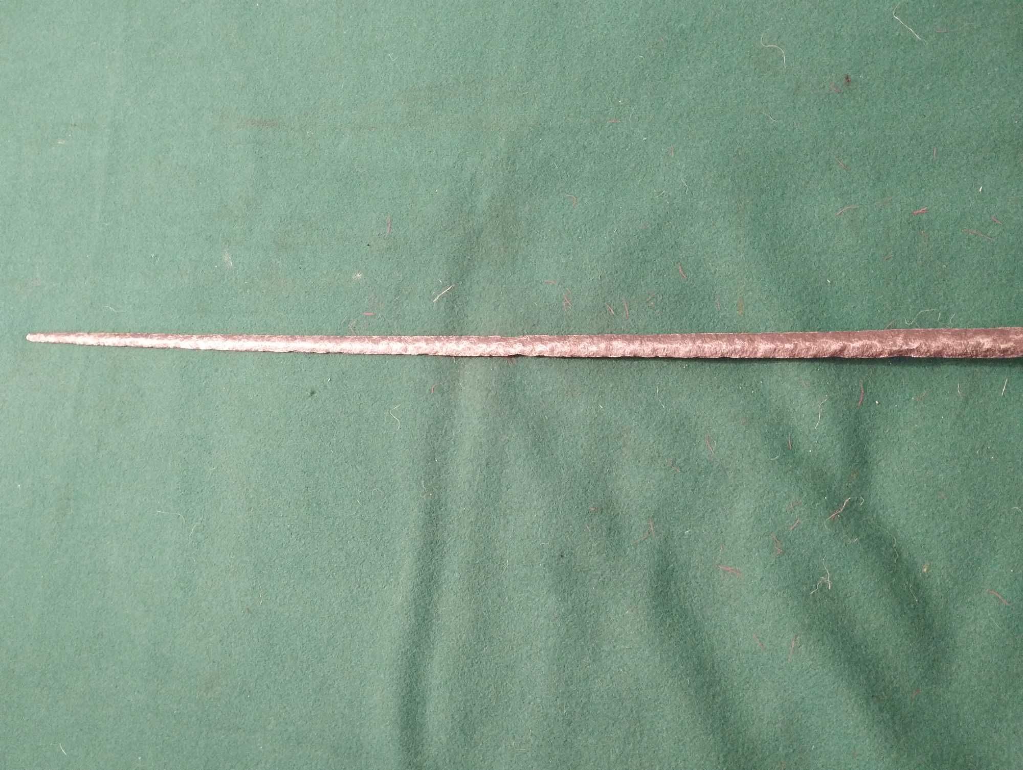 Espada espanhola de TAZA do século XVII (1ª metade)