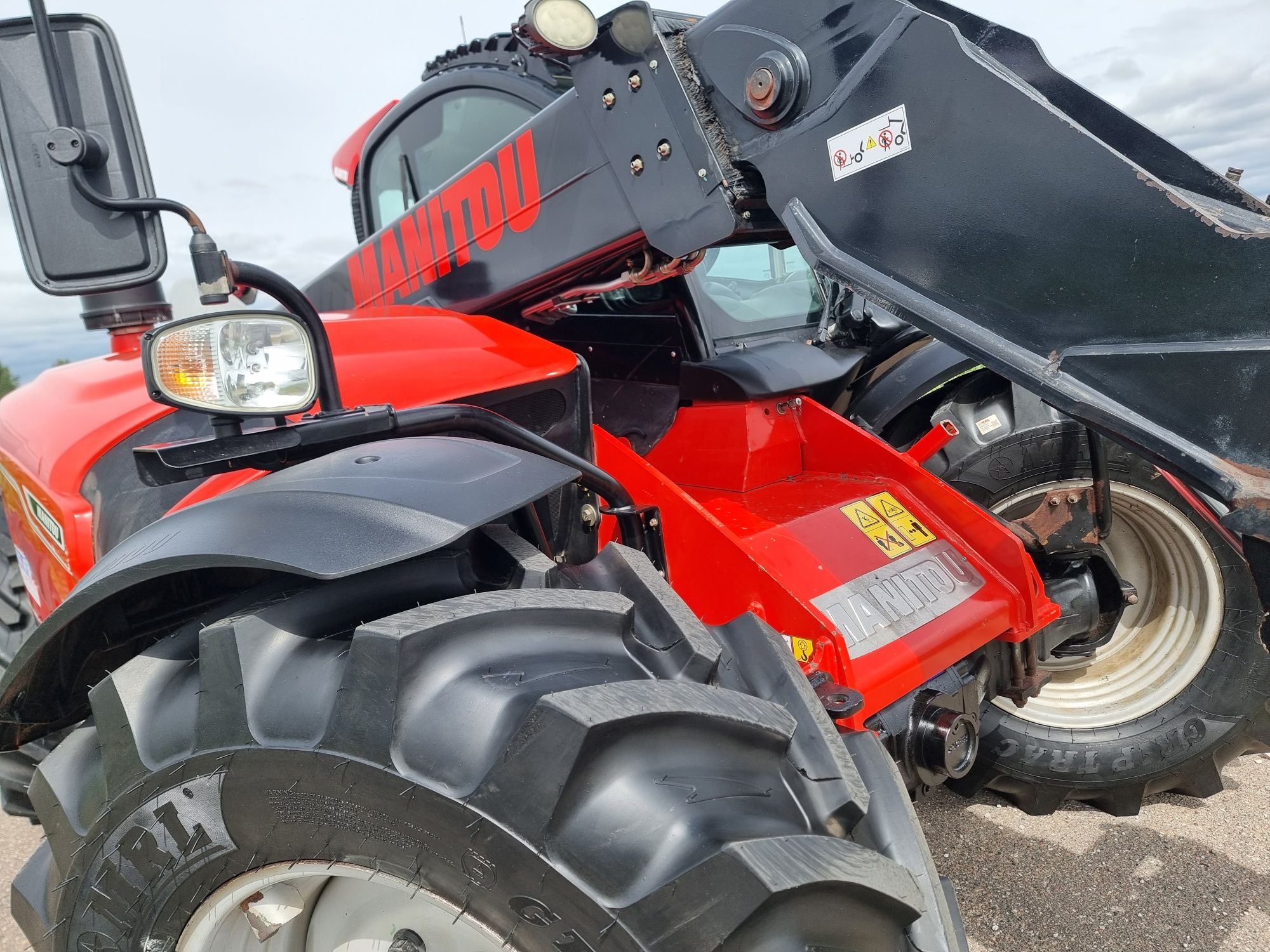 Ładowarka teleskopowa Manitou 635-130ps+19r*nie malowa* klima* jcb 457