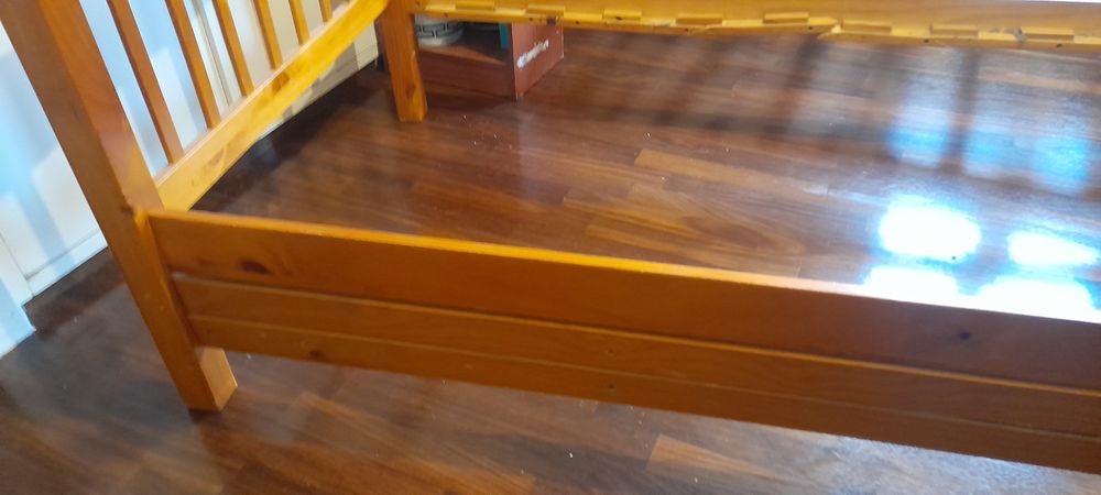 Camas de solteiro (leve 2, pague 1)