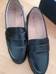 Sprzedam damskie mokasyny Tommy Hilfiger