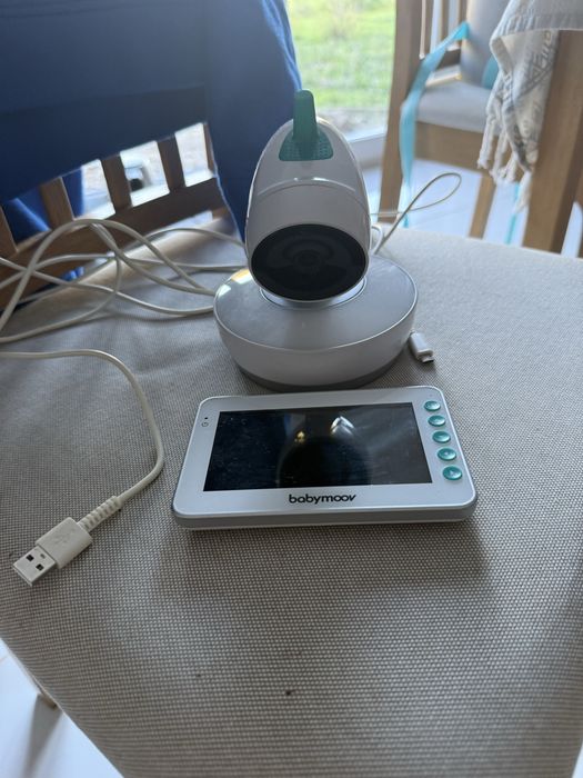 Cama de vigilancia para bebes