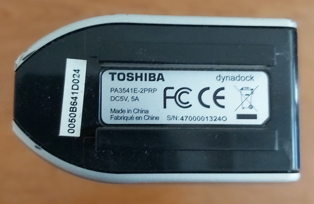 Toshiba Dynadock PA3541E-2PRP